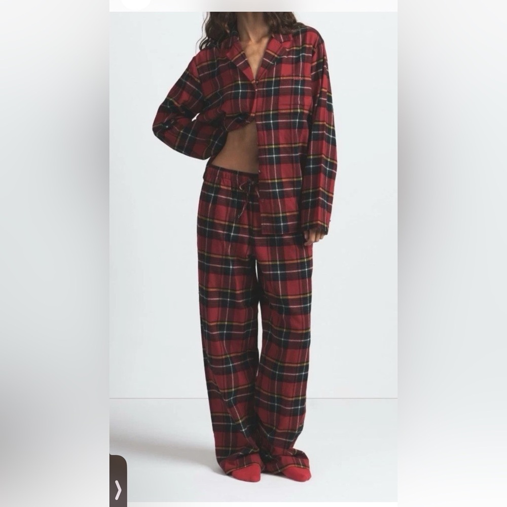 Skims Flannel Pajama‎ Set